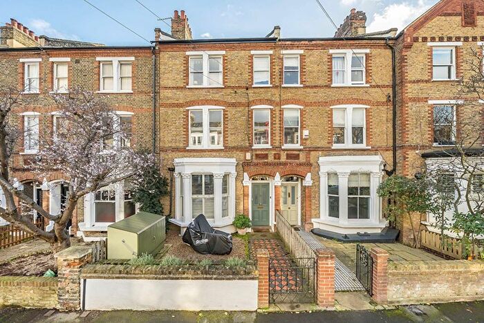 5 Bedroom Property For Sale In Lydon Road, Clapham, SW4