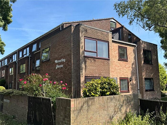 1 Bedroom Apartment For Sale In Waverley House, Waverley Road, New Milton, Hampshire, BH25