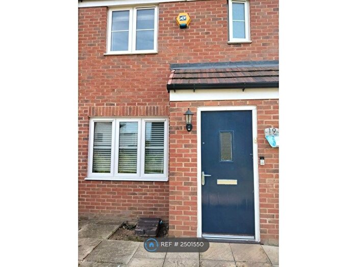 3 Bedroom Terraced House To Rent In Henry Walk, Dartford, DA1