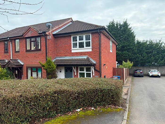 2 Bedroom End Of Terrace House For Sale In Chaselands, Burntwood, WS7