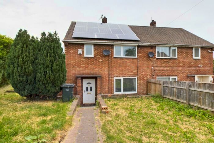 2 Bedroom Semi-Detached House To Rent In St. Edmunds Drive, Gateshead, Tyne And Wear, NE10