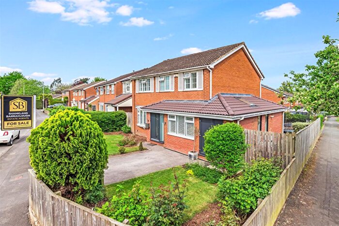 4 Bedroom Detached House For Sale In Lisker Drive, Otley, LS21