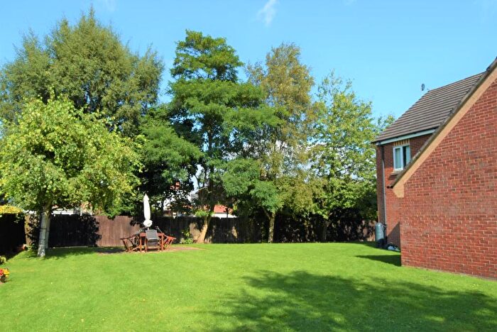 2 Bedroom Flat To Rent In Milliner Court, Hillcrest Road, Stockport, SK2