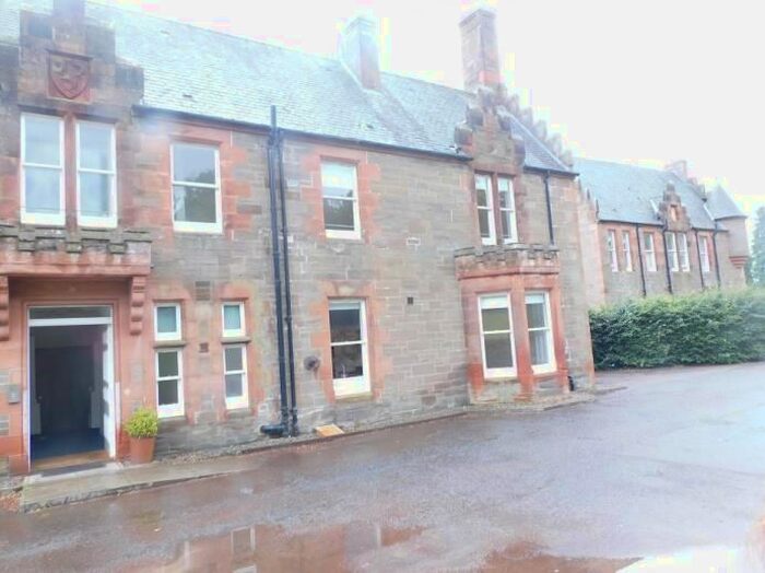 2 Bedroom Flat To Rent In South Drive, Liff, Dundee, DD2