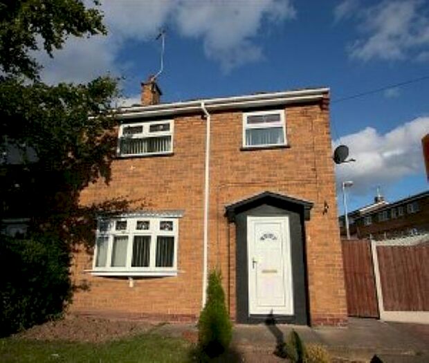 3 Bedroom Semi-Detached House To Rent In Coniston Road, Chester, Cheshire, CH2