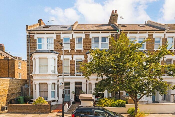 2 Bedroom Flat To Rent In Macroom Road, Maida Vale, W9