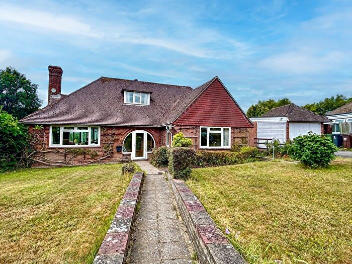 2 Bedroom Detached Bungalow For Sale In Gorselands, Sedlescombe, Battle, TN33