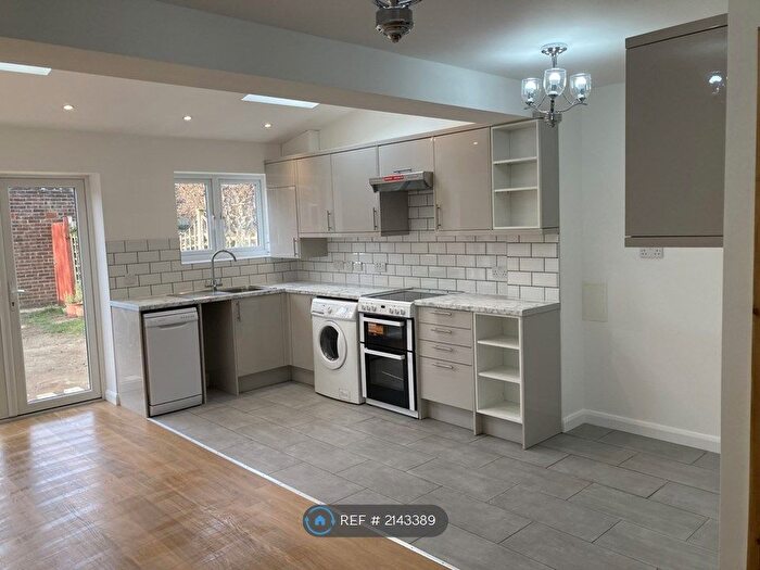 3 Bedroom Terraced House To Rent In Pennyfield, Cobham, KT11