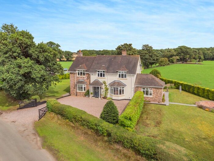 5 Bedroom Detached House For Sale In Knockin Heath, Oswestry, Shropshire, SY10