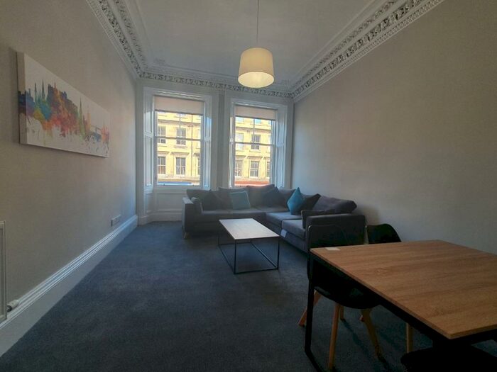 4 Bedroom Flat To Rent In South Clerk Street, Newington, Edinburgh, EH8