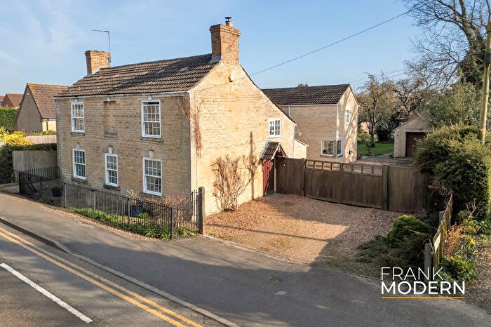 5 Bedroom Detached House For Sale In Spalding Road, Deeping St. James, PE6