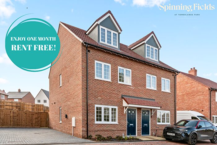 3 Bedroom Semi-Detached House To Rent In Includes One Month Rent Free!Saddle Close, Braintree, Essex, CM7