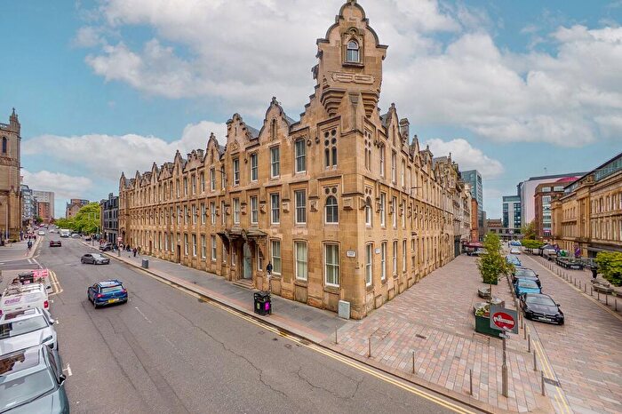 1 Bedroom Apartment For Sale In Ingram Street, Merchant City, Glasgow City, G1