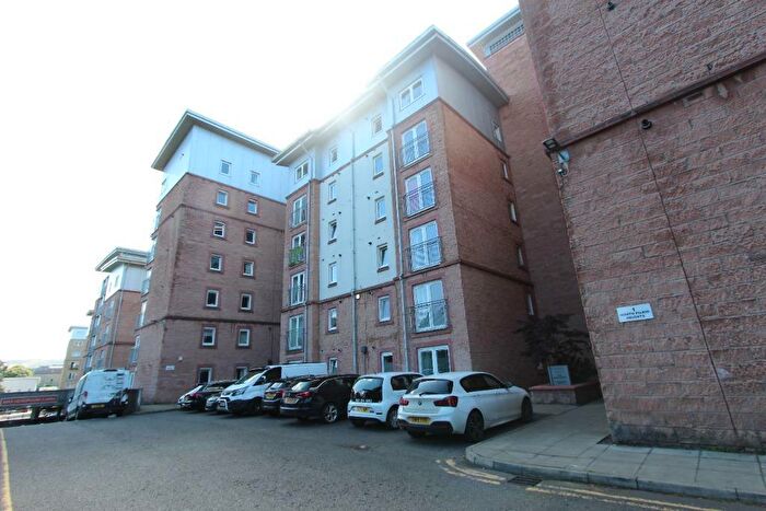 2 Bedroom Flat To Rent In North Pilrig Heights, Pilrig, Edinburgh, EH6