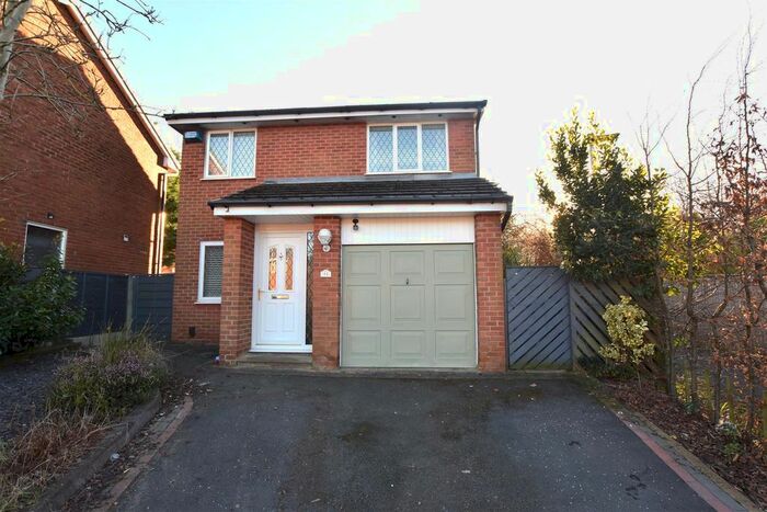 3 Bedroom Property To Rent In Edmonton Drive, Blackburn, BB2