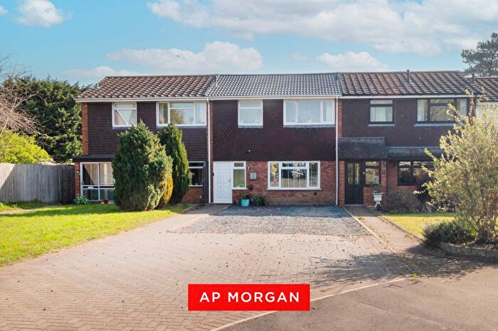 4 Bedroom Terraced House For Sale In Brook End Drive, Henley-In-Arden, Warwickshire, B95