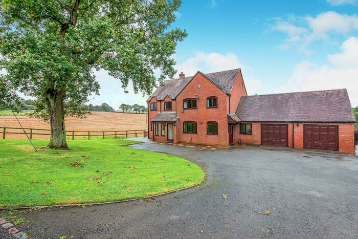 4 Bedroom Detached House To Rent In Newtown Lane, Romsley, Halesowen, West Midlands, B62