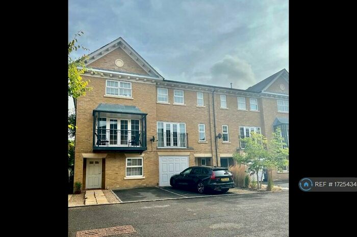 5 Bedroom Semi-Detached House To Rent In Reliance Way, Oxford, OX4