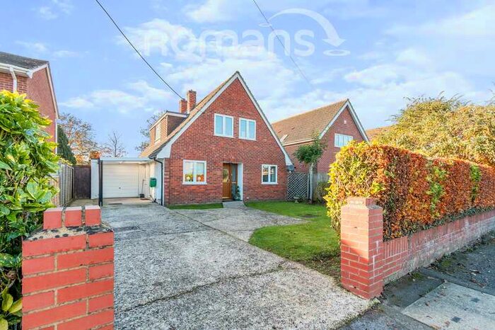 3 Bedroom Detached House To Rent In Homesteads Road, Kempshott, RG22