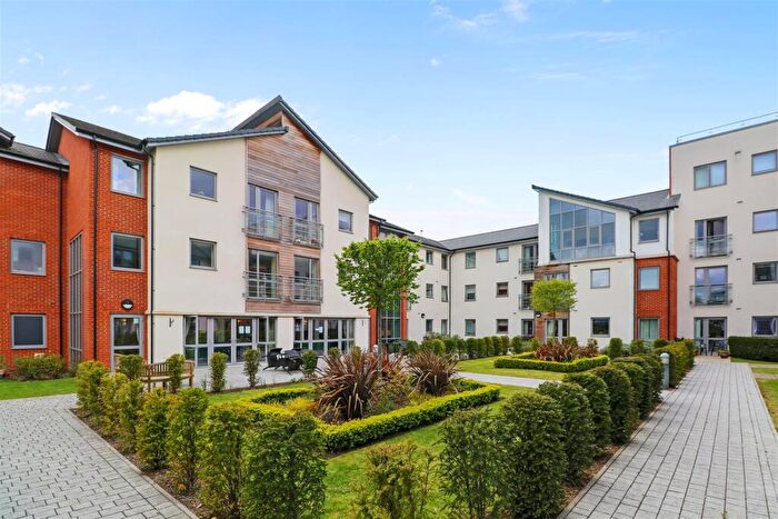 1 Bedroom Apartment For Sale In Kings Place, Fleet Road, Fleet, GU51