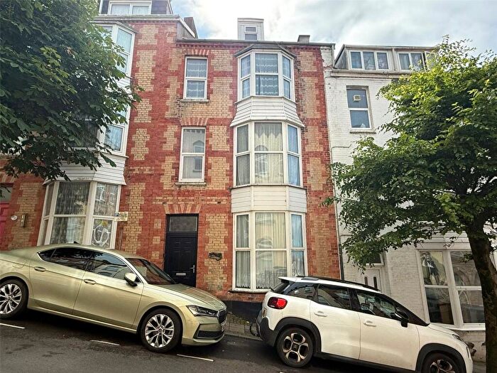 7 Bedroom Terraced House For Sale In Oxford Grove, Ilfracombe, Devon, EX34