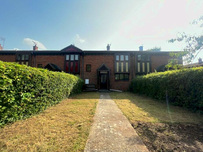 2 Bedroom House To Rent In Stileman Close, Lower Quinton, CV37