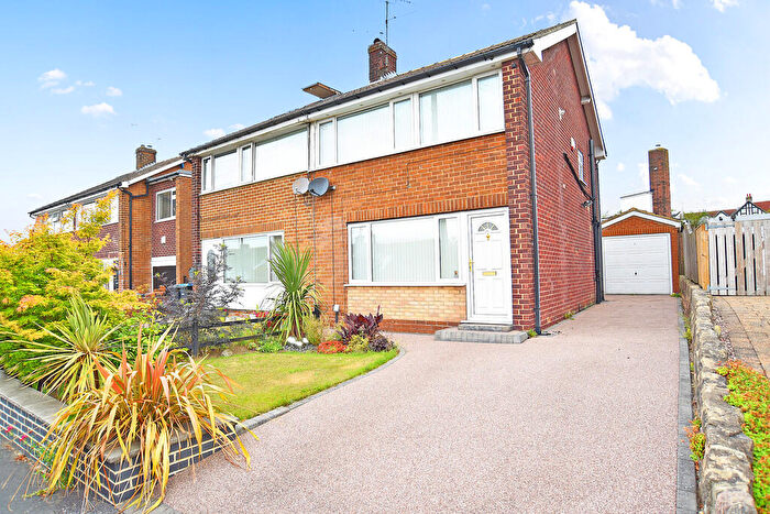 3 Bedroom Semi-Detached House For Sale In Coppice Rise, Harrogate, HG1