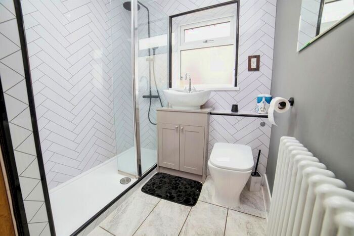 2 Bedroom Detached Bungalow For Sale In West End, Pinxton, Nottingham, NG16