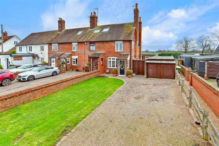 3 Bedroom End Of Terrace House For Sale In Collier Street, Tonbridge, Kent, TN12