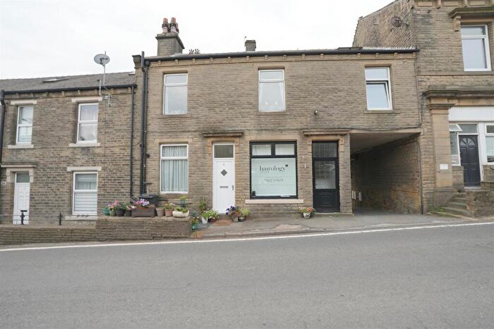 1 Bedroom Terraced House To Rent In Co Operative Terrace, Stainland, Halifax, HX4