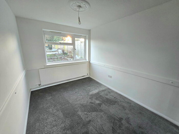 3 Bedroom Semi-Detached House For Sale In Windmill Rise, Minster On Sea, Sheerness, ME12