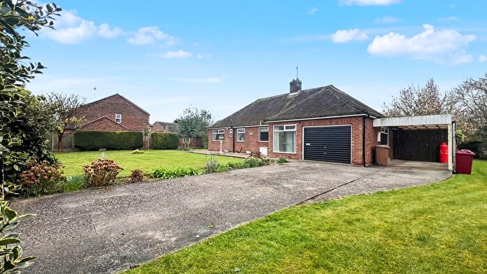 2 Bedroom Detached Bungalow For Sale In Church Street, Amcotts, DN17