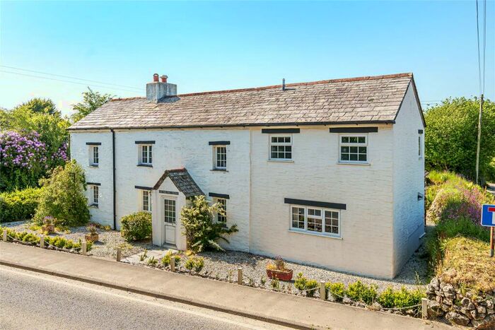 4 Bedroom Detached House For Sale In Lostwithiel, Cornwall, PL22