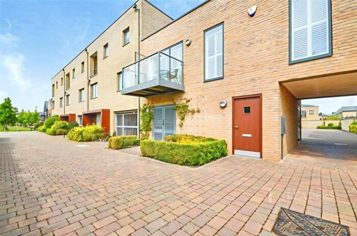 2 Bedroom Flat To Rent In Harvest Road, Cambridge, CB2