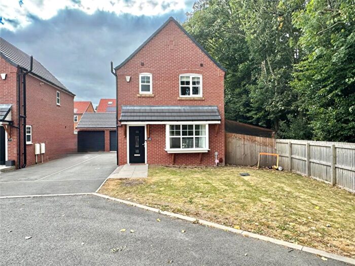 3 Bedroom Detached House For Sale In Stapleford Close, Preston, Lancashire, PR2