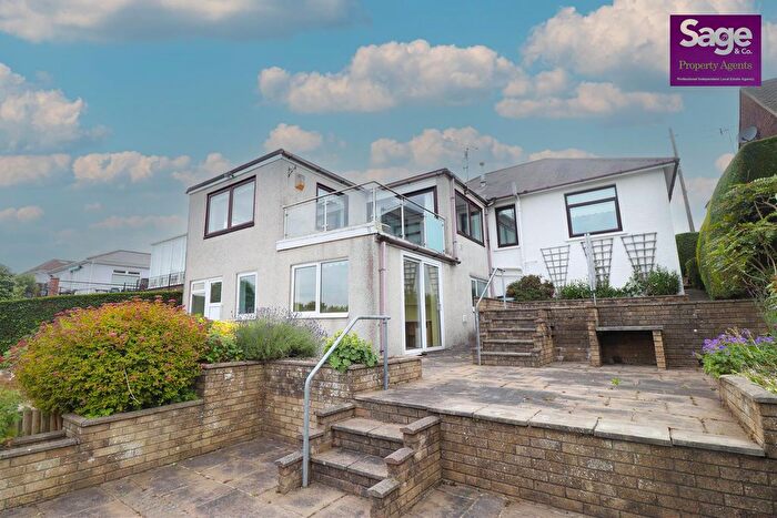 4 Bedroom Detached House For Sale In Hand Farm Road, New Inn, Pontypool, NP4