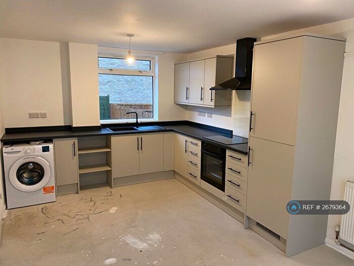 3 Bedroom Terraced House To Rent In Drayton, Peterborough, PE3