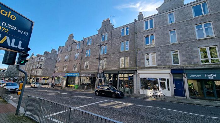 1 Bedroom Flat To Rent In Rosemount Place, Rosemount, Aberdeen, AB25