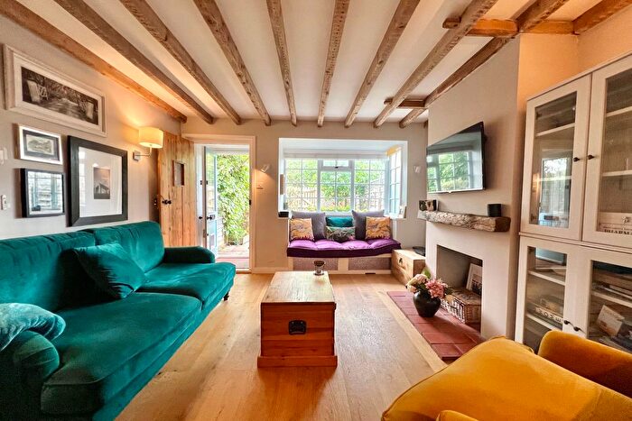2 Bedroom Cottage For Sale In Church Road, Cookham Dean, SL6
