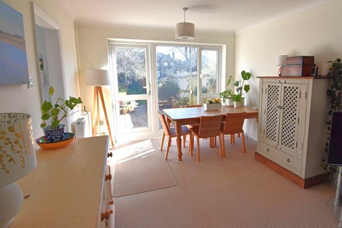 3 Bedroom Terraced House For Sale In Barrow Green Road, Oxted, Surrey, RH8