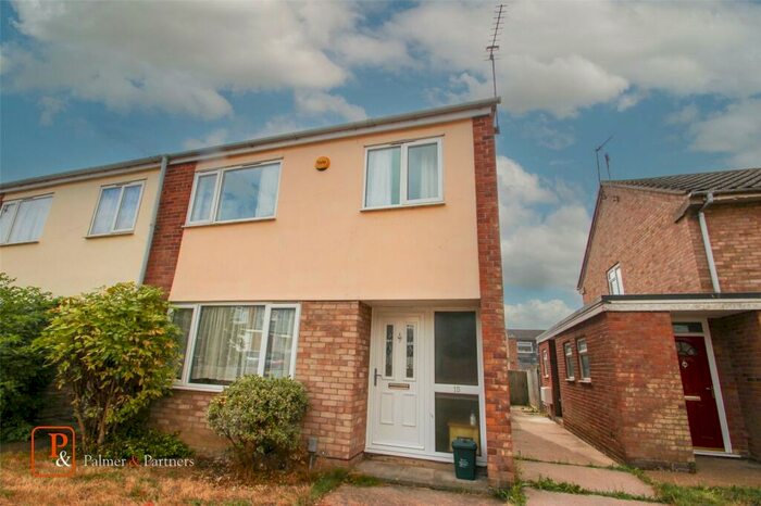 3 Bedroom End Of Terrace House To Rent In Sebastian Close, Colchester, Essex, CO4