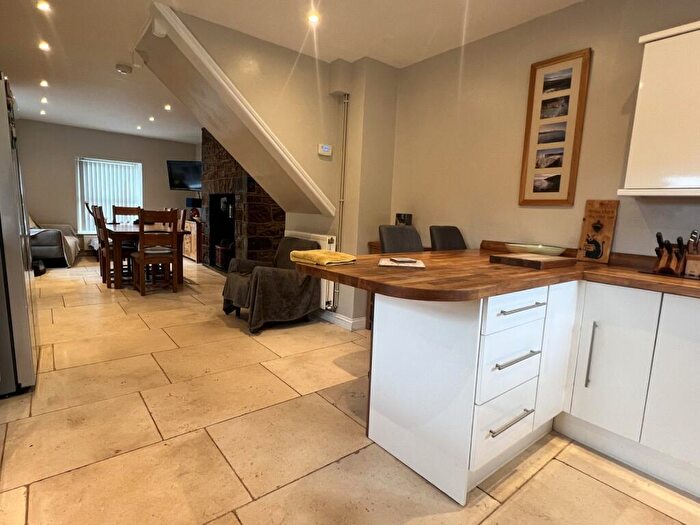 4 Bedroom Detached House For Sale In Carmel, Llanelli, Carmarthenshire., SA14