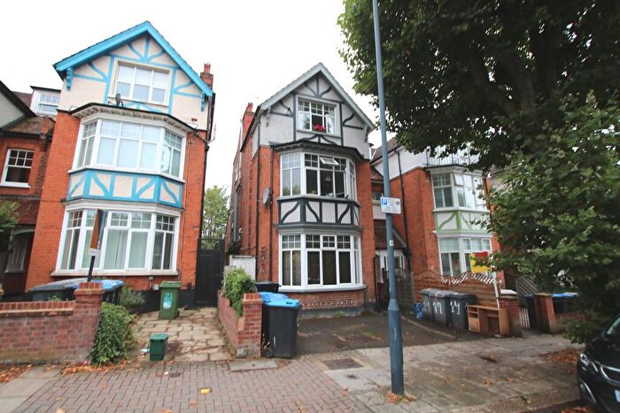 1 Bedroom Flat To Rent In Staverton Road, London, NW2