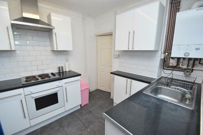3 Bedroom House To Rent In Glenroy Street, Roath, Cardiff, CF24