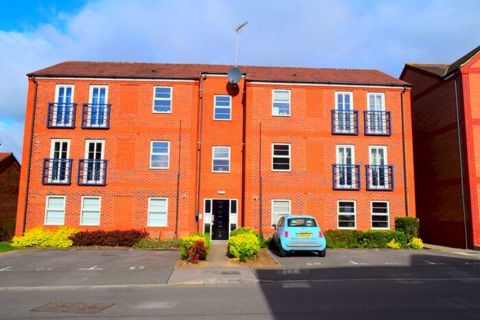 2 Bedroom Flat To Rent In Wootton, NN4