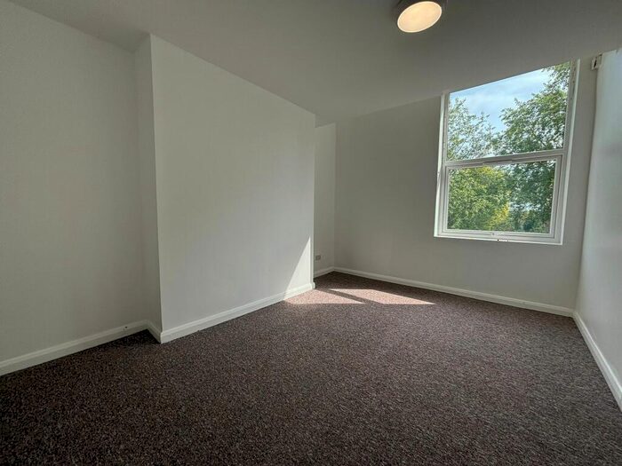 Apartment To Rent In Lockerby Road, Liverpool, L7