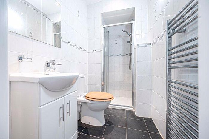1 Bedroom Flat For Sale In Harcourt Road, Kirkcaldy, KY2