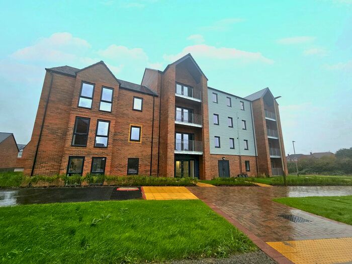 2 Bedroom Flat To Rent In Bevan Road, Leicester, LE4