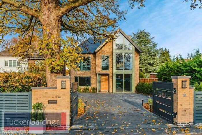 6 Bedroom Detached House To Rent In Mingle Lane, Cambridge, CB22
