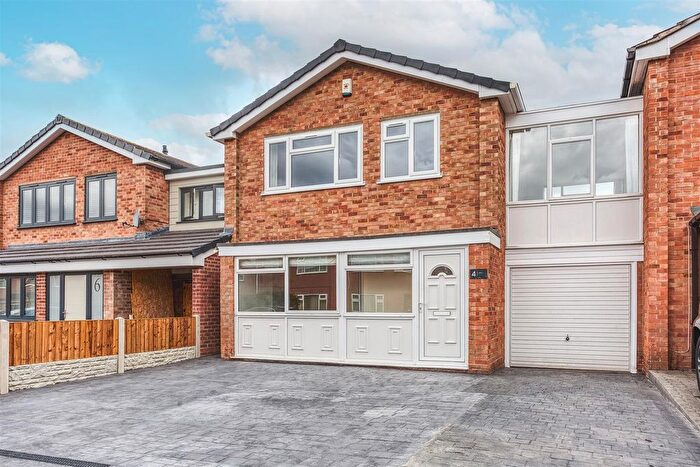 4 Bedroom Link Detached House To Rent In Maypole Lane, Littleover, Derby, DE23